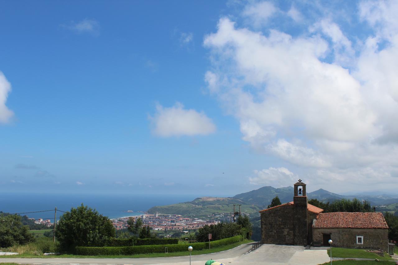 Gazteategi Panzió Zarautz Kültér fotó