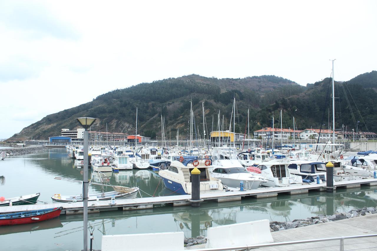 Gazteategi Panzió Zarautz Kültér fotó