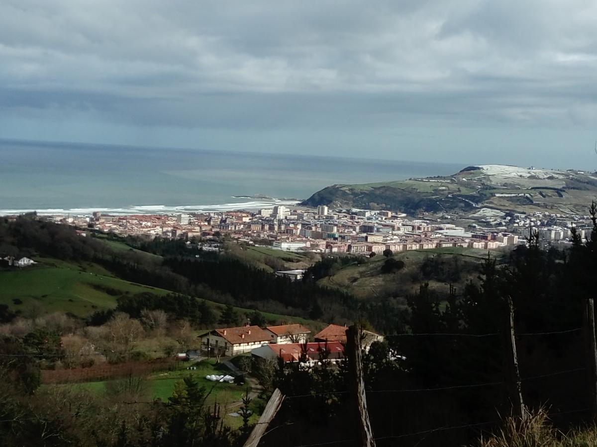 Gazteategi Panzió Zarautz Kültér fotó